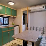 Village Baia Paradiso キャンプ場 バデージ