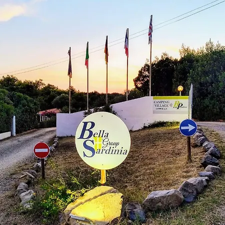 Village Baia Paradiso 캠프장 바데시