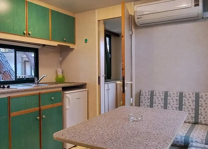 Village Baia Paradiso Parque de Campismo Badesi